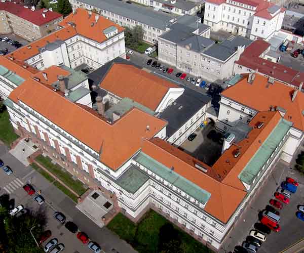 Vrchní soud, Praha 4